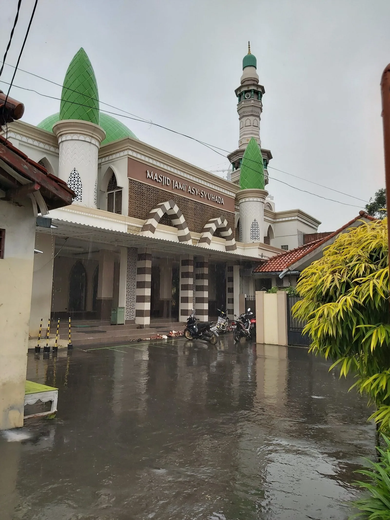 Aula Masjid At Taqwa Universitas Pancasila - Foto 4