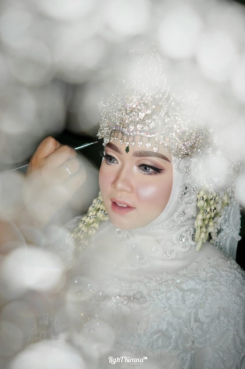 Logo Aan Darrel Makeup