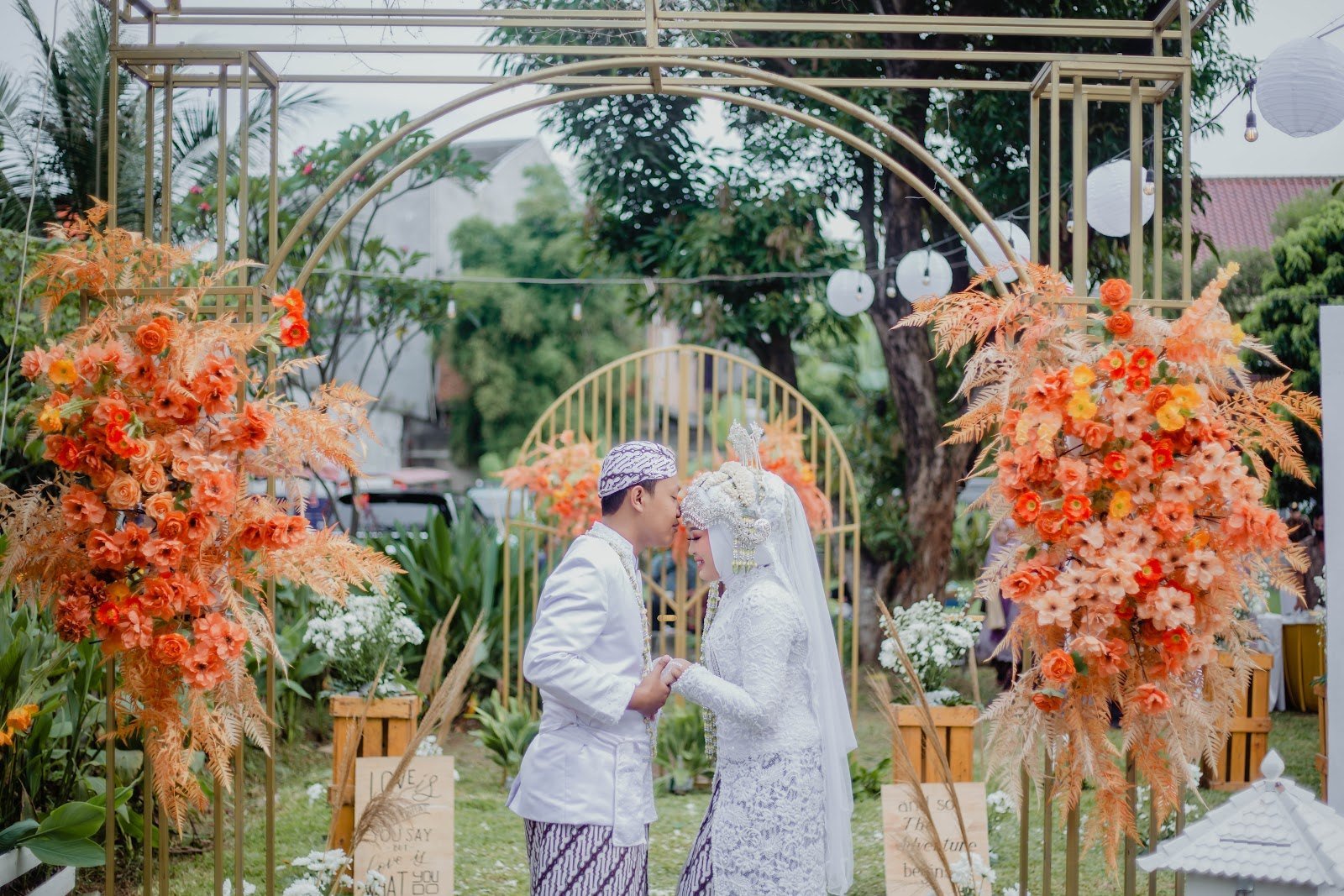 Logo AKU KAMU DEKORASI WEDDING / LAMARAN/ HITTANAN / TEDAK SITEN