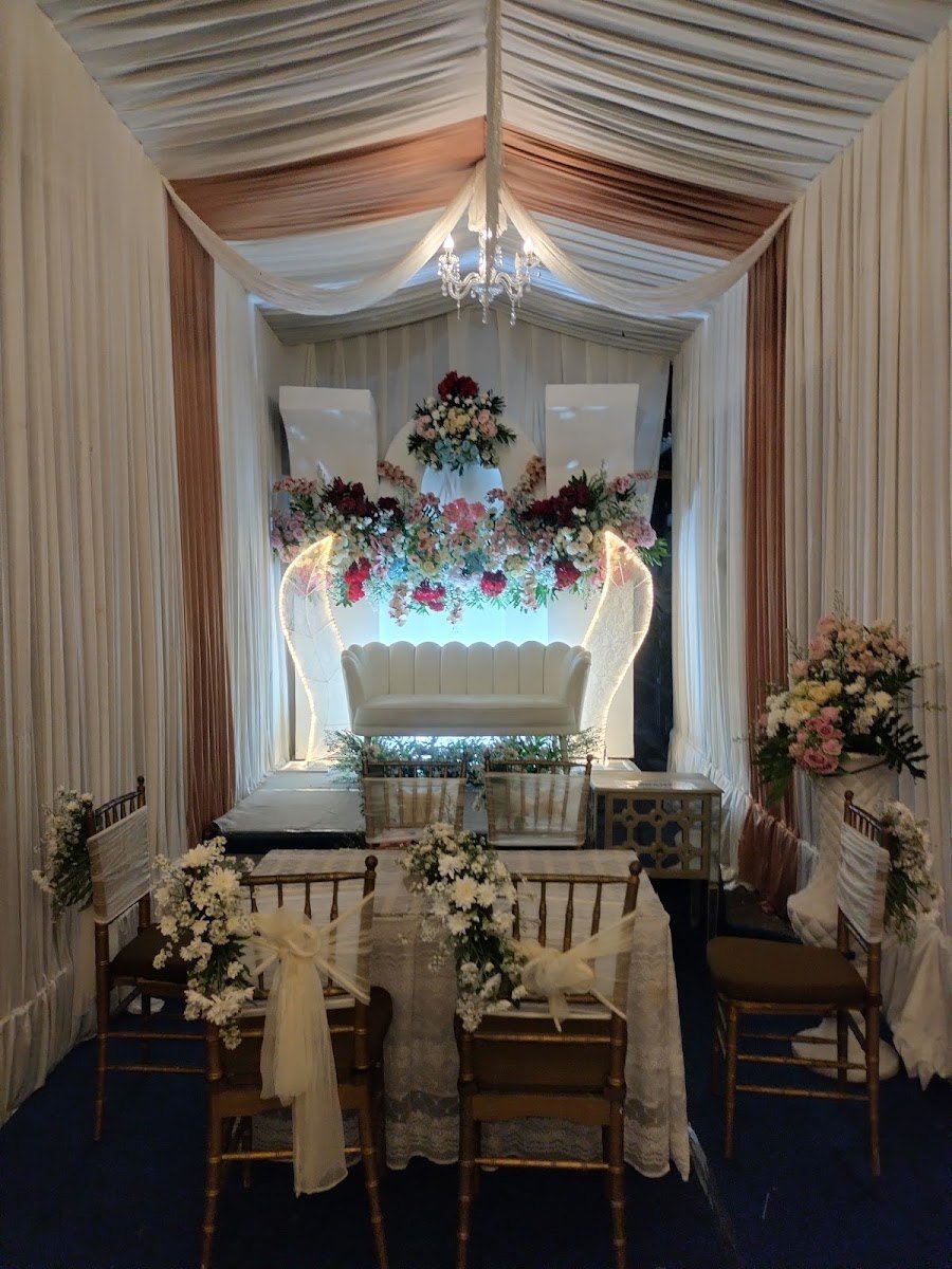 Amoy Tenda Dekorasi,Rias pengantin