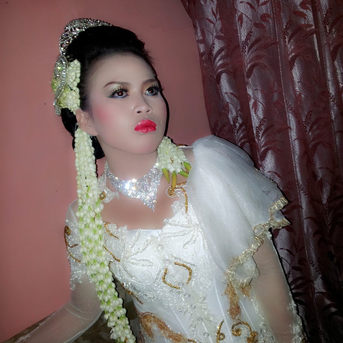 Anjas Salon dan rias pengantin