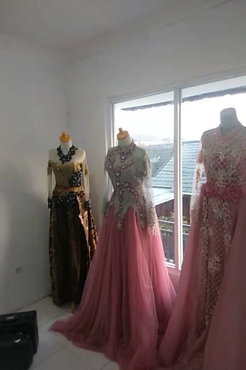 Logo Arini rias pengantin
