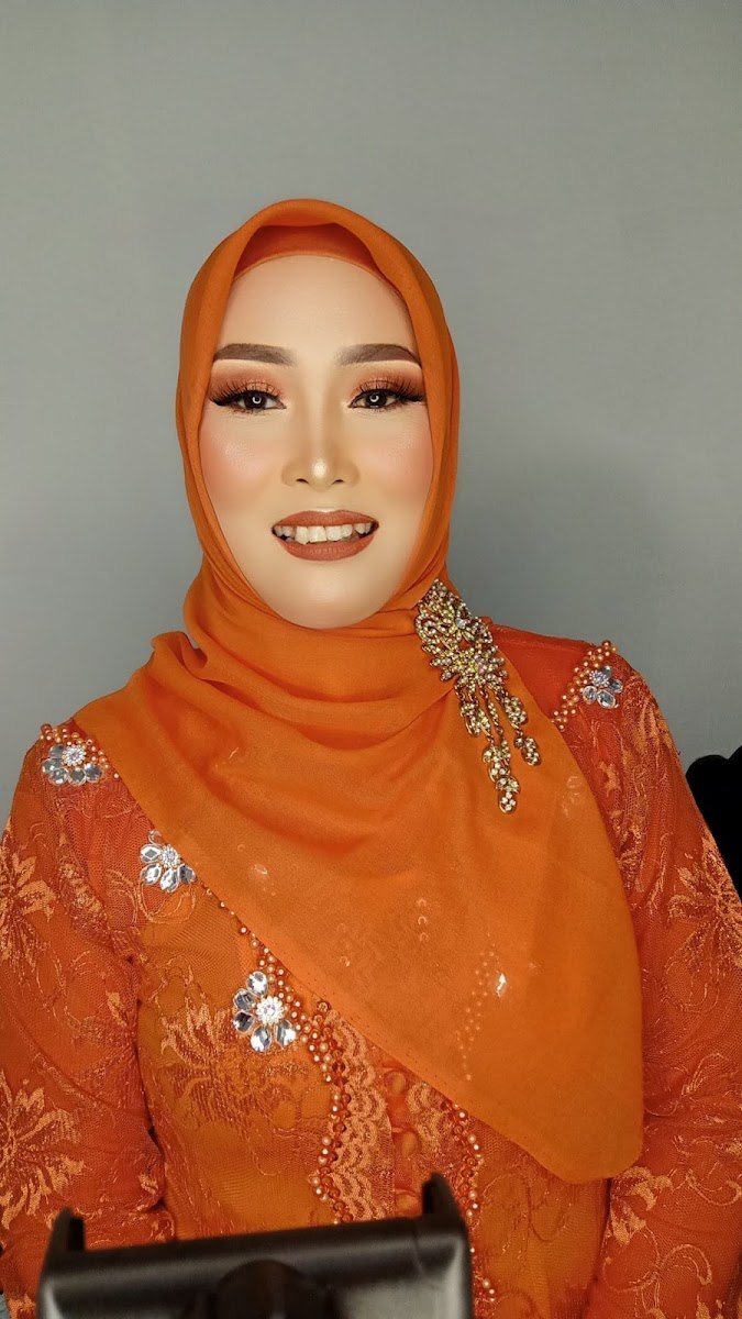Arjuzarah Wedding mua Depok