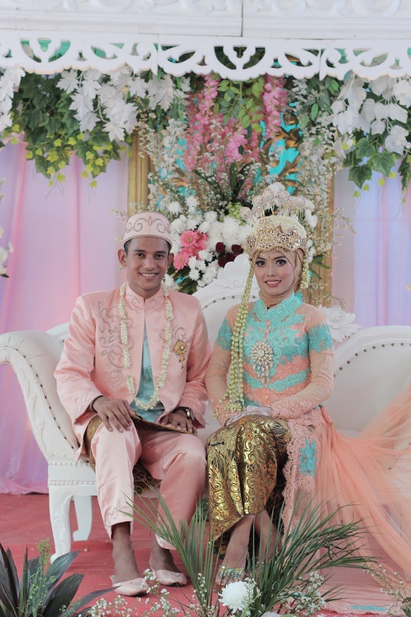 Arsyifa Wedding - Rias Pengantin dan Dekorasi
