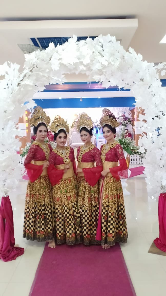 Arukandi Wedding Gallery