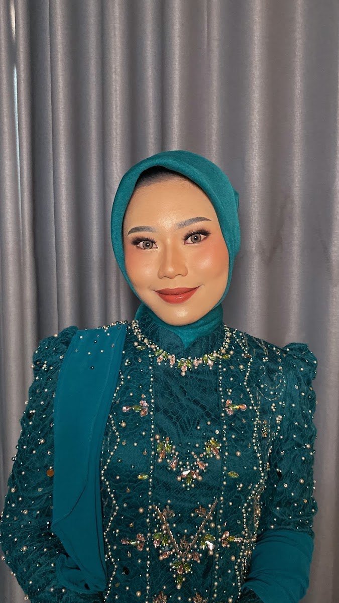 ATHARA KUSUMA MAKE UP