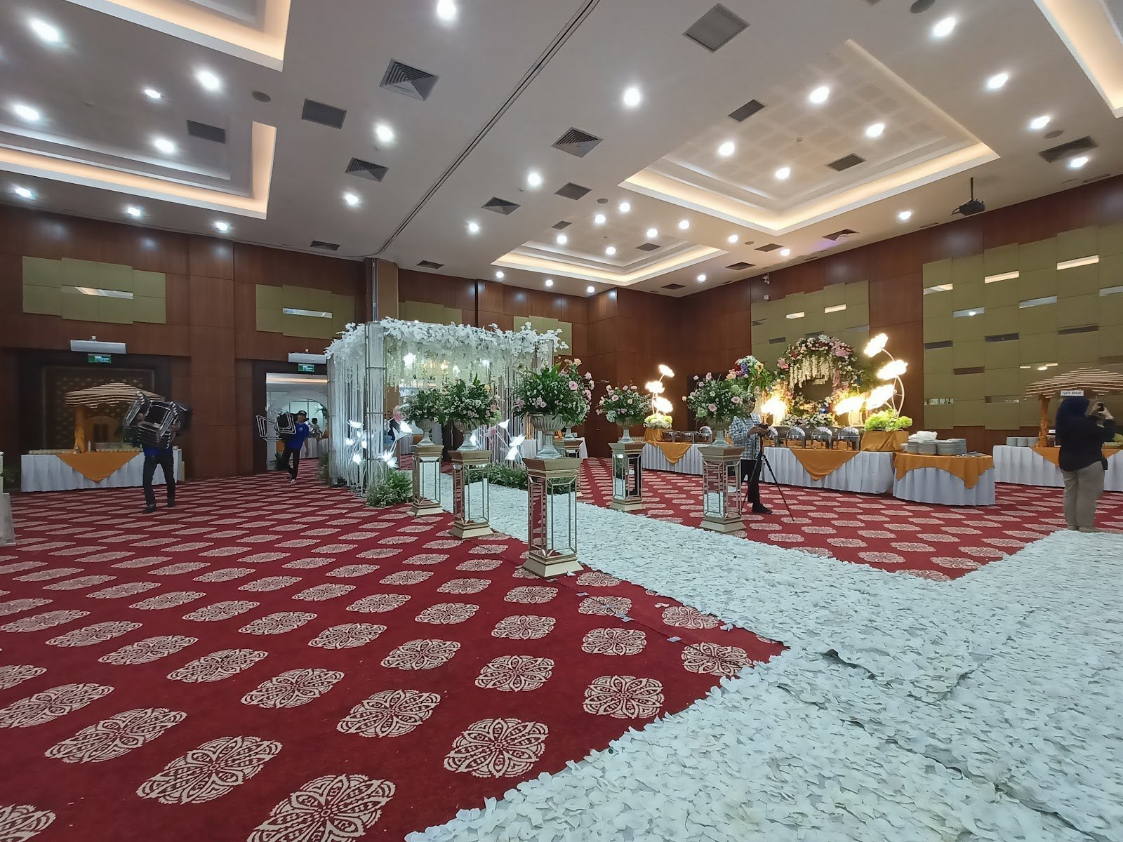 AUDITORIUM PEPI - Pengelola Gedung Politeknik Enginering Pertanian Indonesia