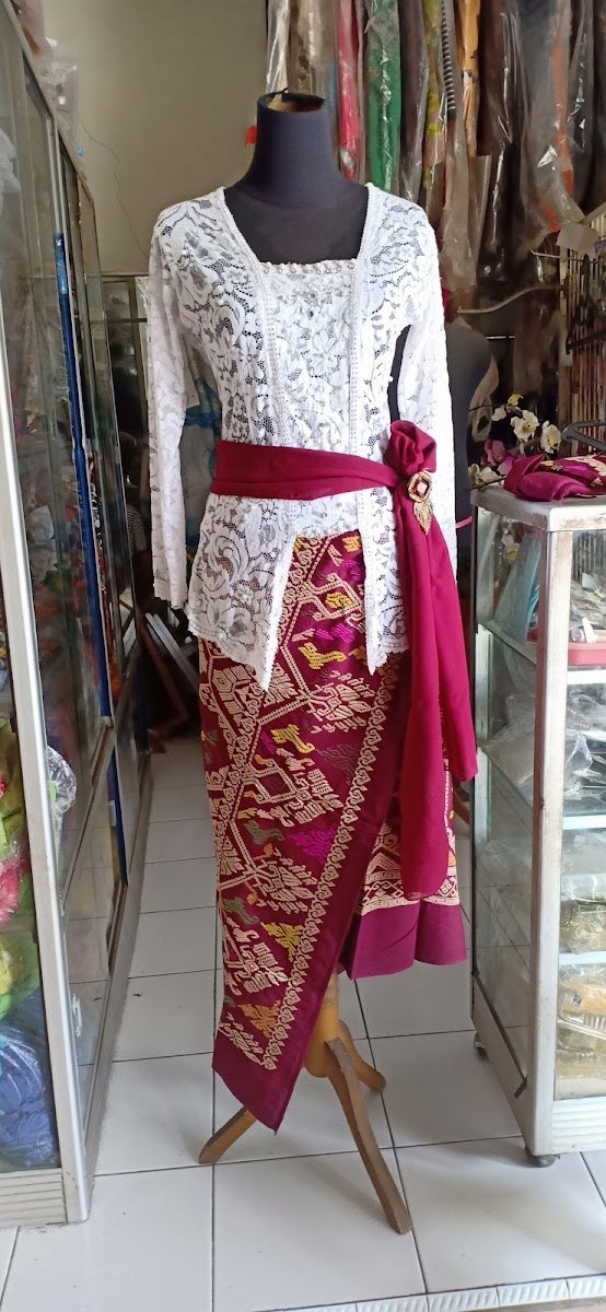 OKTA SALON " KHUSUS WANITA & RIAS PENGANTIN