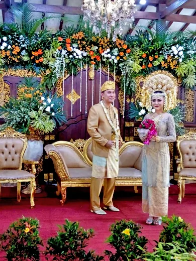Djoglo Ageng - Foto 1
