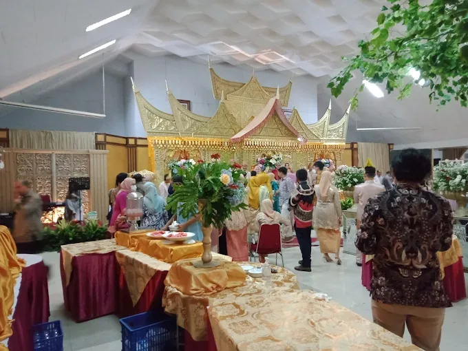 Gedung Tribuana - Foto 3