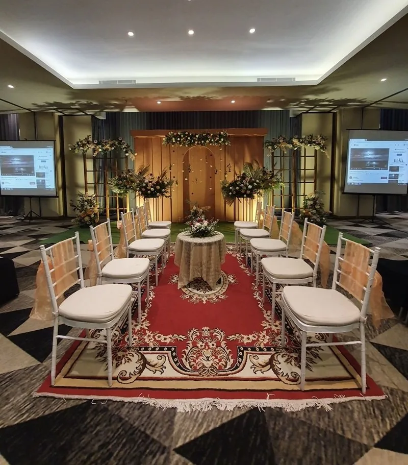 Hotel Luminor Jemur Sari - Foto 1