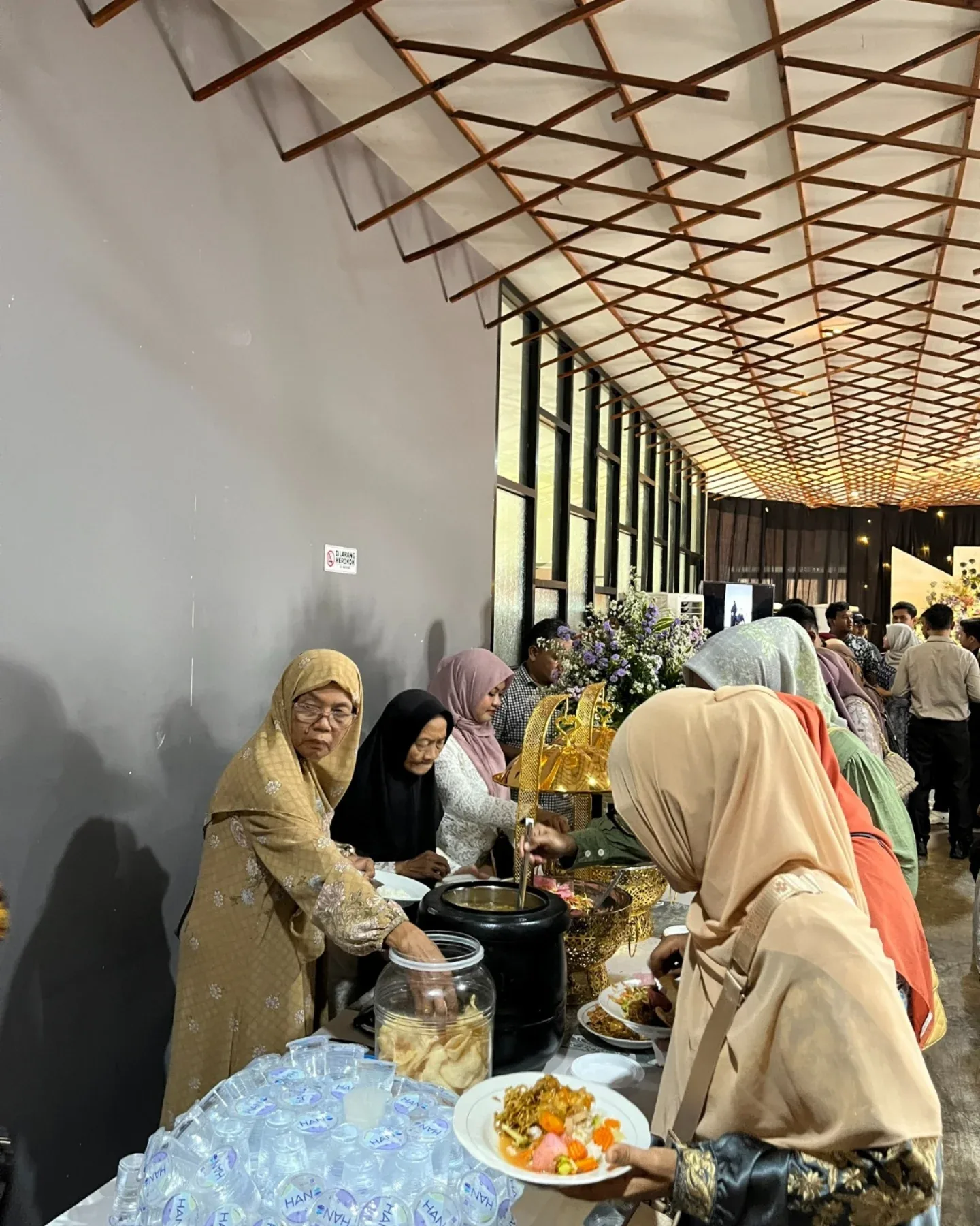 Logo Kaldi Resto Juanda