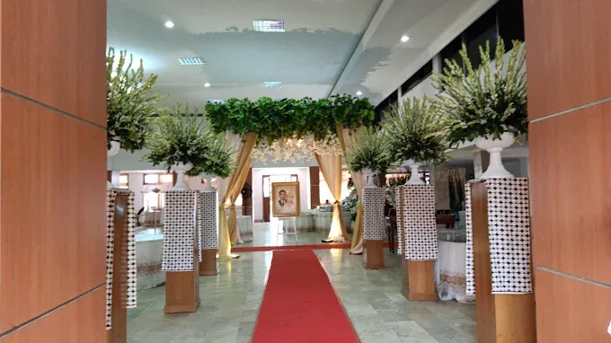 Kemiri Food & Venue