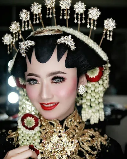Logo Savira Wedding Depok