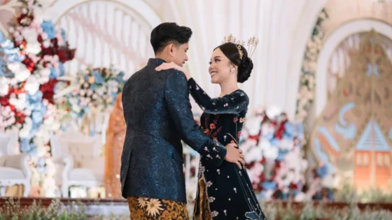 Alasan dan Tips Gelar Resepsi yang Berjarak Jauh dengan Akad