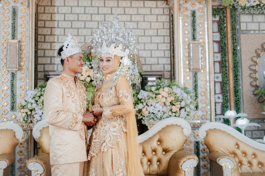 Foto stok gratis acara dalam ruangan, adat, anggun