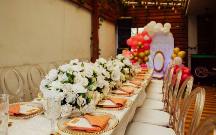 Panduan Praktis Calon Pengantin: Panduan Praktis Exclusive Bridal Shower Jessica Iskandar: Behind